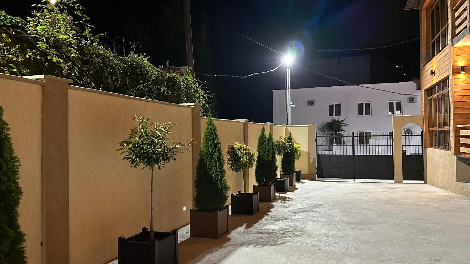 Лилия Hotel Gudauta Ngoại thất bức ảnh